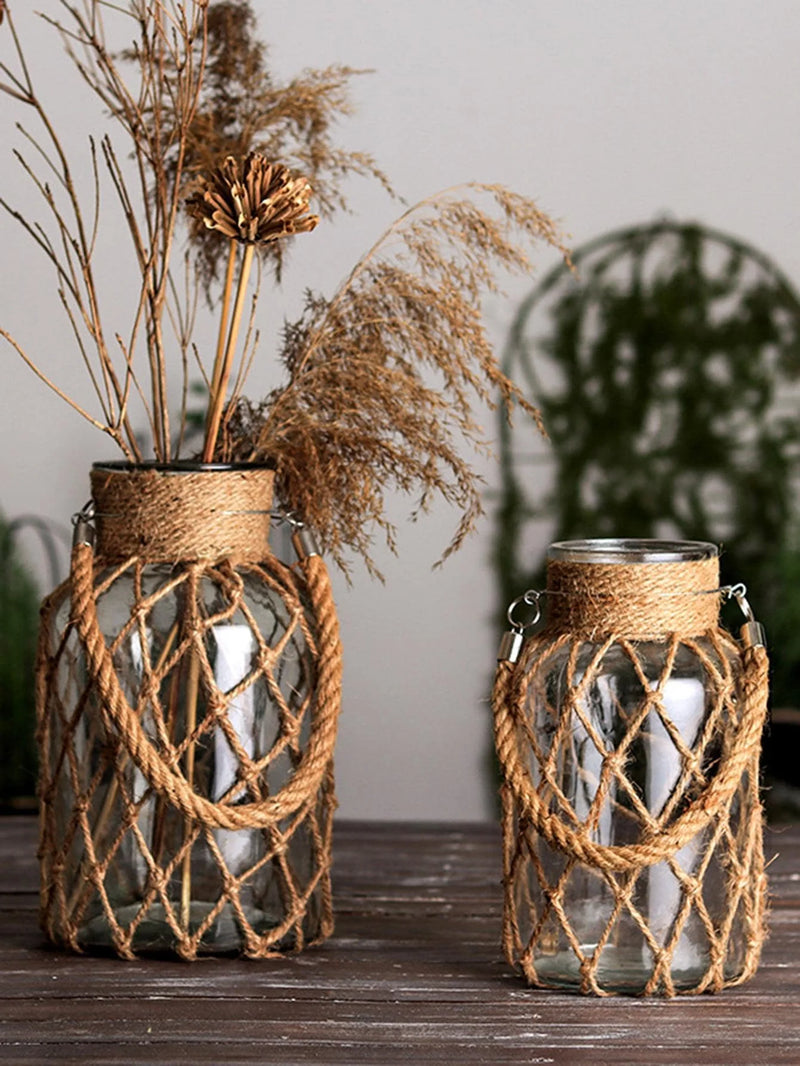 Vaso decorativo de vidro rústico pendurado feito com corda de cânhamo artística